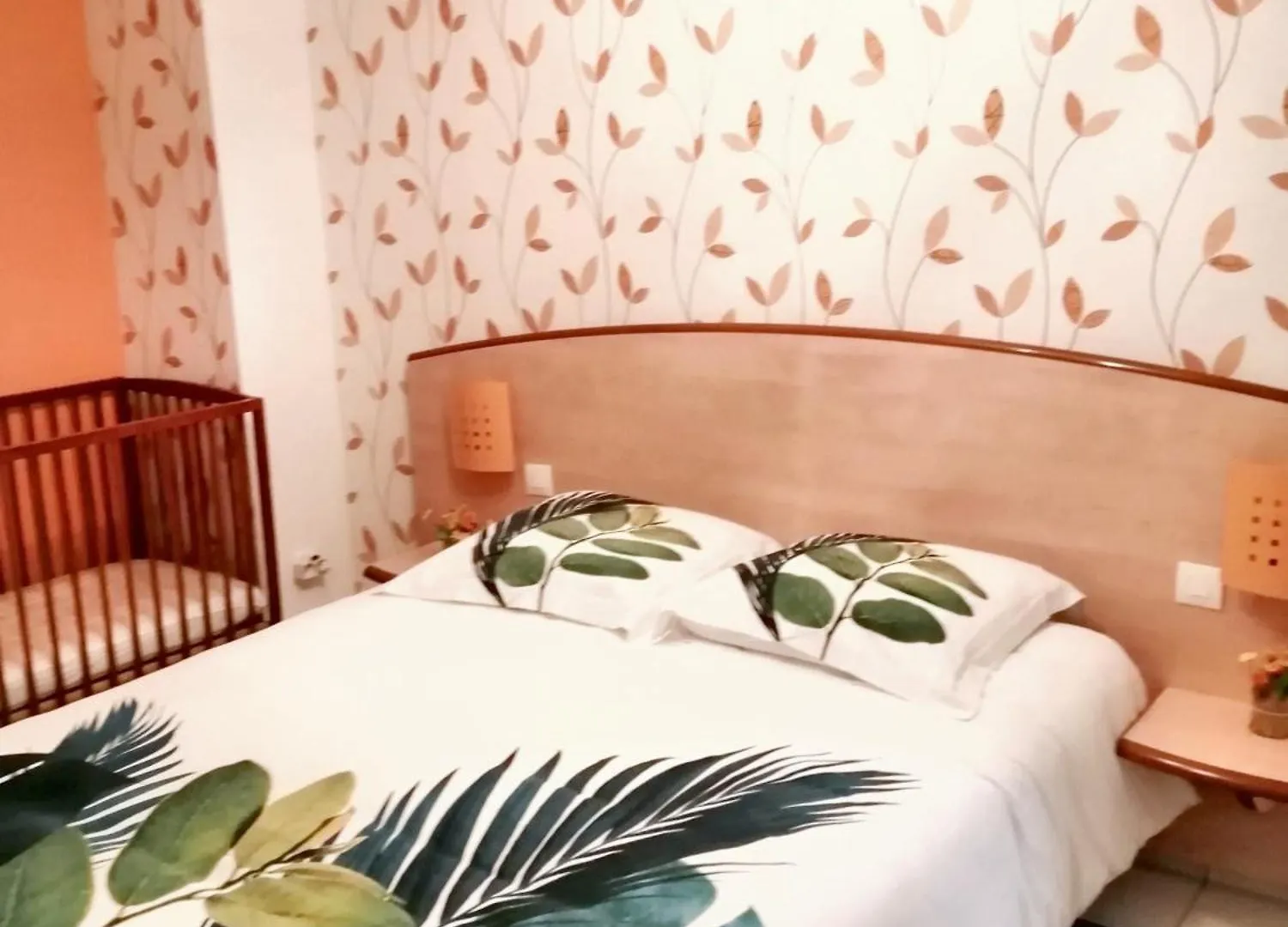 Maison Charmante A Tredaniel Avec Jardin Et Terrasse 0*,